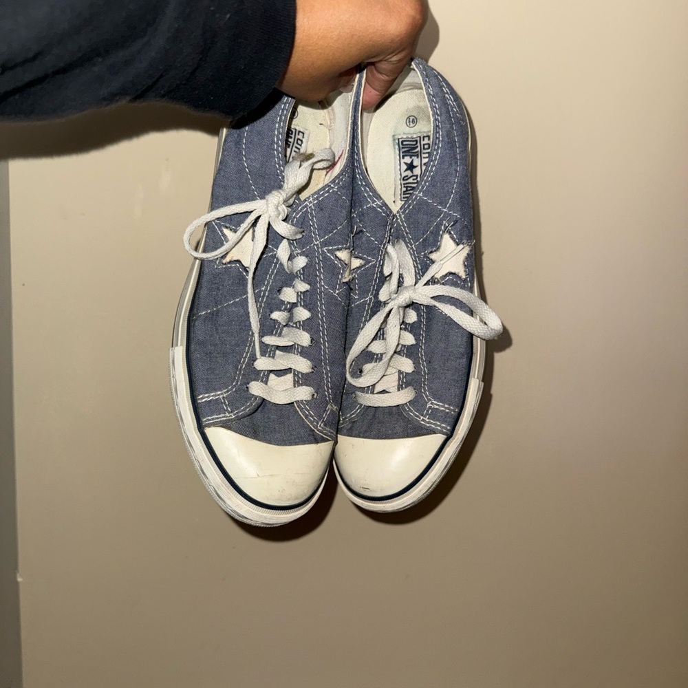 Blue Jean converse